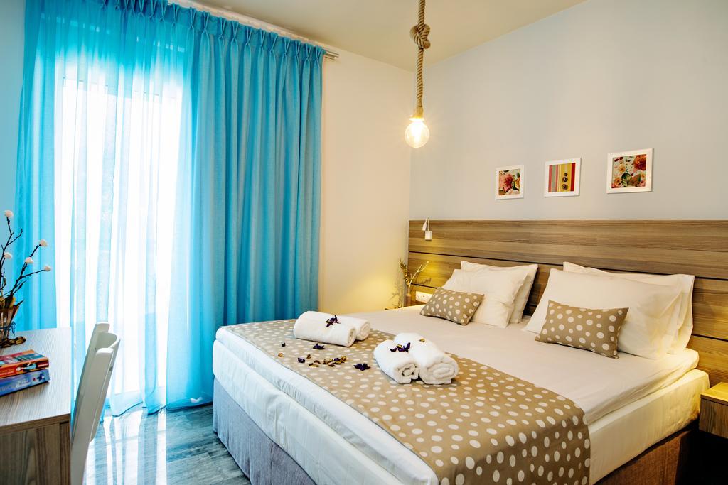 Beachside Apartment In Plakias Centre! ภายนอก รูปภาพ